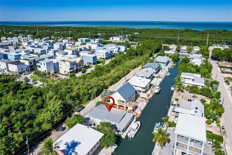 615 Cuda Lane Key Largo FL 33037