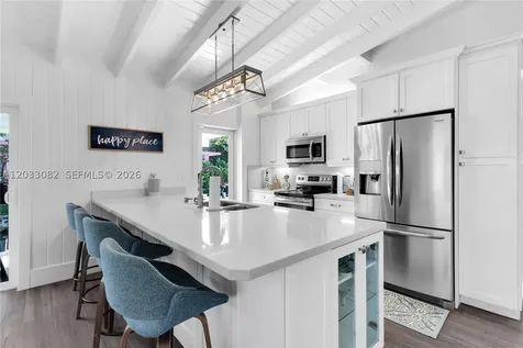 615 Cuda Lane Key Largo FL 33037