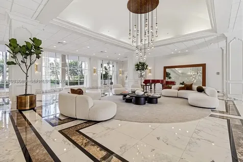 5600 Collins Avenue Miami Beach FL 33140
