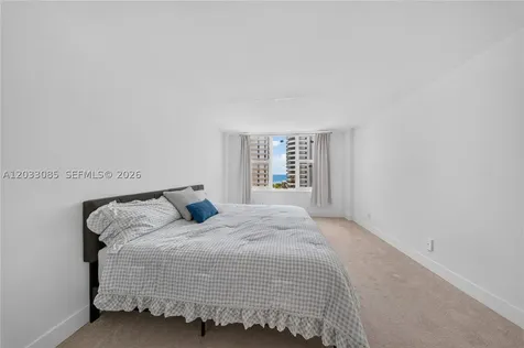 5600 Collins Avenue Miami Beach FL 33140