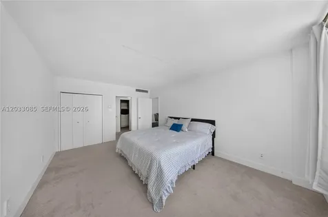 5600 Collins Avenue Miami Beach FL 33140