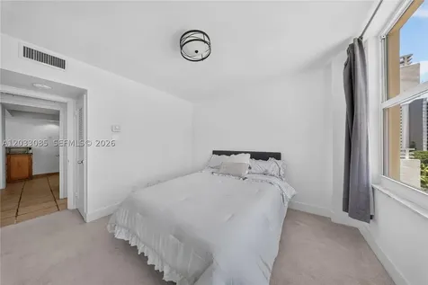 5600 Collins Avenue Miami Beach FL 33140