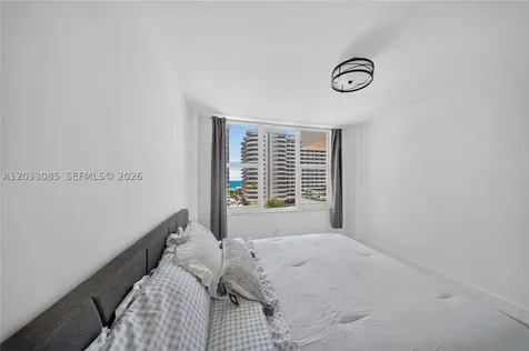 5600 Collins Avenue Miami Beach FL 33140