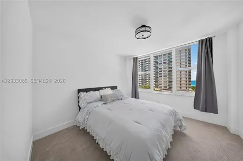 5600 Collins Avenue Miami Beach FL 33140