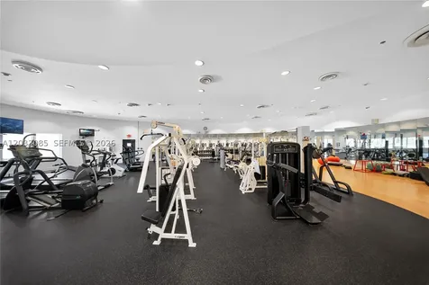 5600 Collins Avenue Miami Beach FL 33140
