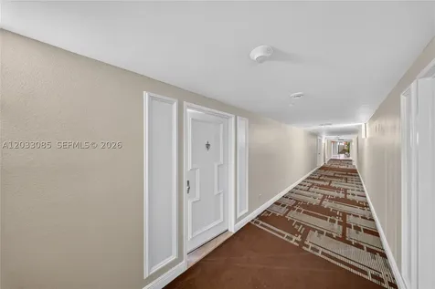 5600 Collins Avenue Miami Beach FL 33140