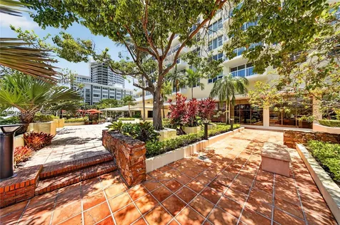 5600 Collins Avenue Miami Beach FL 33140