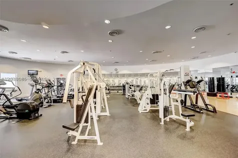 5600 Collins Avenue Miami Beach FL 33140