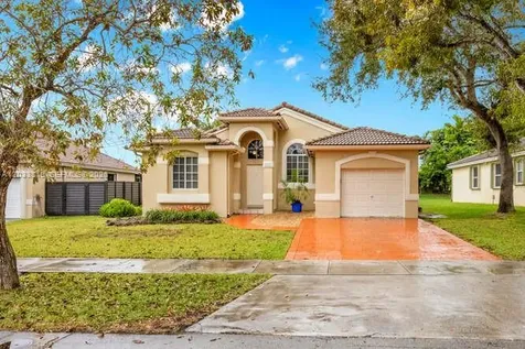 18322 SW 94th Court Palmetto Bay FL 33157