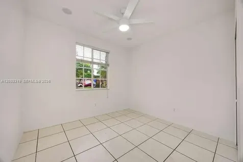 18322 SW 94th Court Palmetto Bay FL 33157