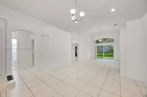 18322 SW 94th Court Palmetto Bay FL 33157