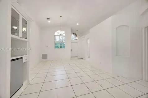18322 SW 94th Court Palmetto Bay FL 33157
