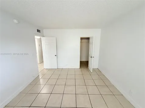 4160 NW 21st Street Lauderhill FL 33313