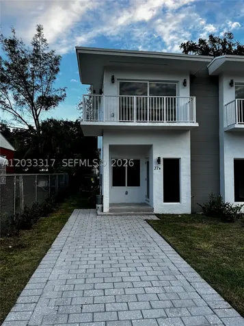 37 NW 70th Street Miami FL 33150