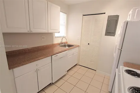656 NW 114th Avenue Sweetwater FL 33172
