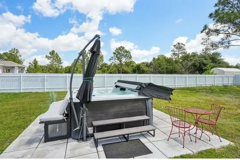 910 Richmond Avenue N Lehigh Acres FL 33972