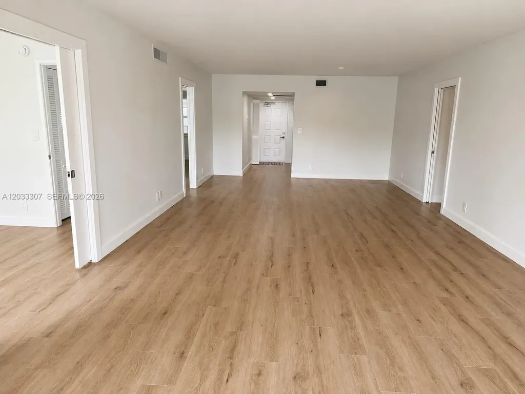 4261 W Palm Aire Drive Pompano Beach FL 33069