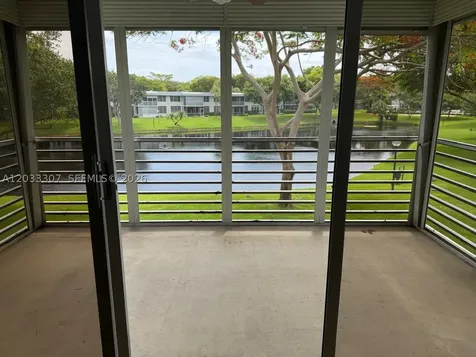 4261 W Palm Aire Drive Pompano Beach FL 33069