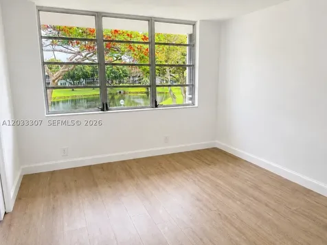 4261 W Palm Aire Drive Pompano Beach FL 33069