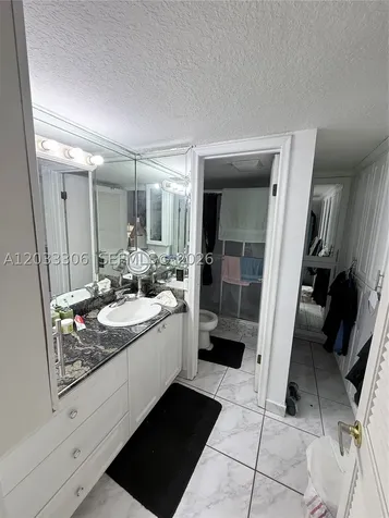 1975 W 44th Place Hialeah FL 33012