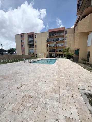 1975 W 44th Place Hialeah FL 33012