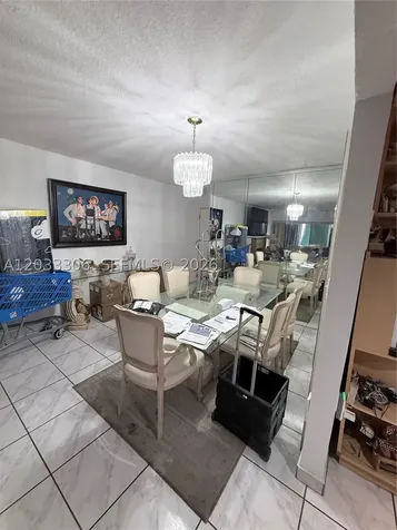 1975 W 44th Place Hialeah FL 33012