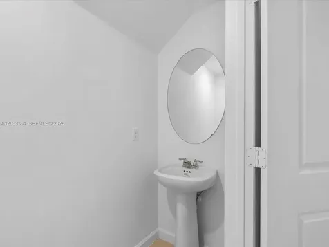 106 SW 184th Place Pembroke Pines FL 33029