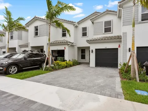 106 SW 184th Place Pembroke Pines FL 33029