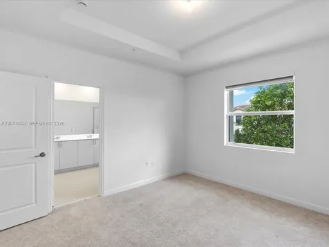 106 SW 184th Place Pembroke Pines FL 33029