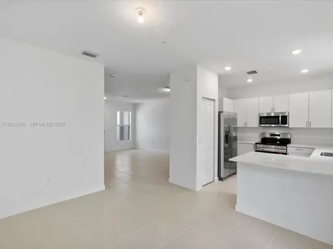 106 SW 184th Place Pembroke Pines FL 33029