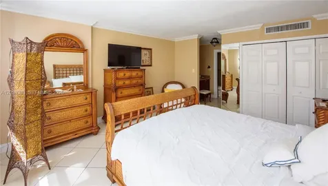 9225 Collins Avenue Surfside FL 33154