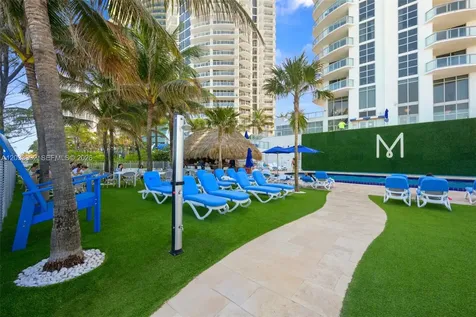 18683 Collins Avenue Sunny Isles Beach FL 33160