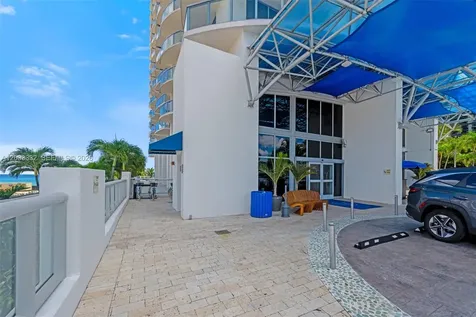 18683 Collins Avenue Sunny Isles Beach FL 33160