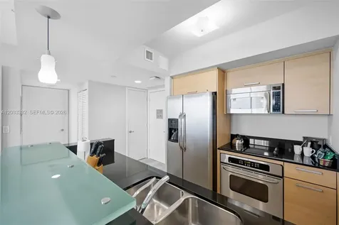 18683 Collins Avenue Sunny Isles Beach FL 33160