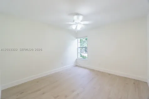 5838 SW 74 Terrace South Miami FL 33143