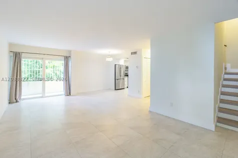 5838 SW 74 Terrace South Miami FL 33143