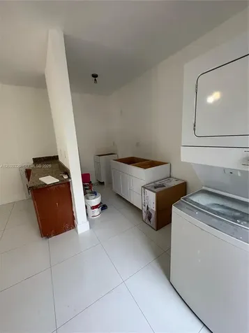 7920 Harding Avenue Miami Beach FL 33141