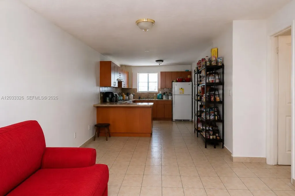 6215 W 22nd Court Hialeah FL 33016