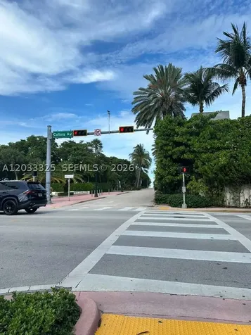 7832 Collins Avenue Miami Beach FL 33141
