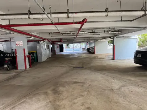 7832 Collins Avenue Miami Beach FL 33141