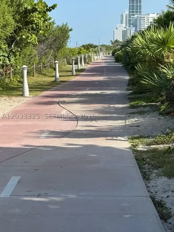7832 Collins Avenue Miami Beach FL 33141