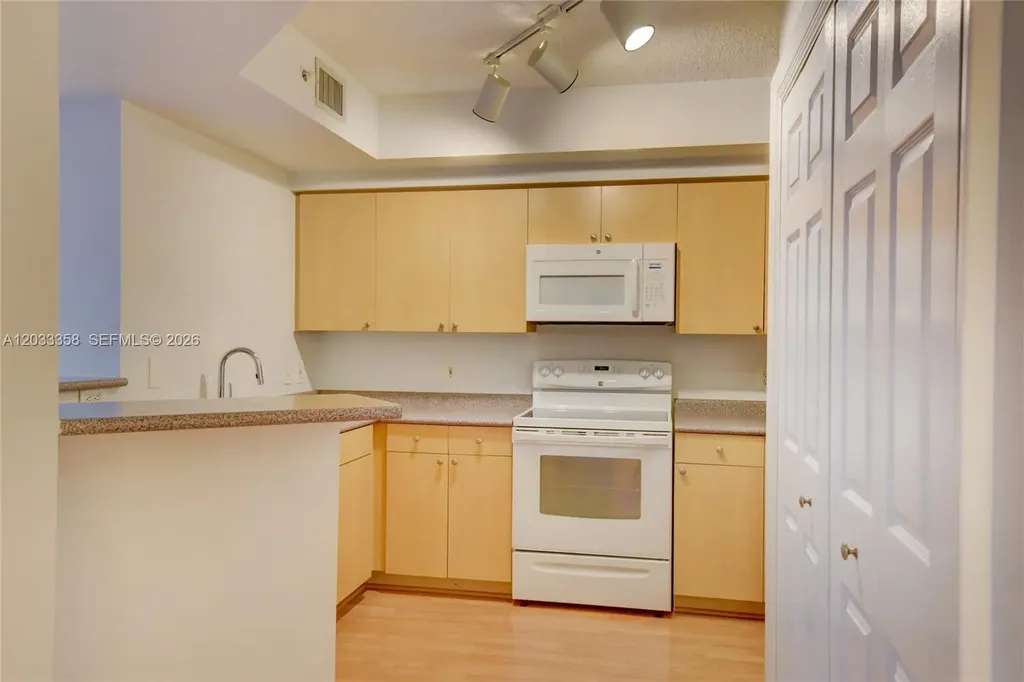 1919 Van Buren Street Hollywood FL 33020