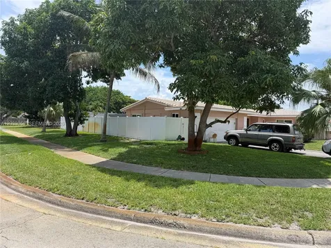 300 SW 68th Avenue Margate FL 33068