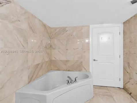 16699 Collins Avenue Sunny Isles Beach FL 33160