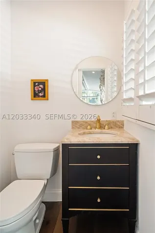 669 S Mashta Drive Key Biscayne FL 33149