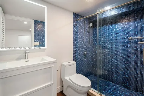 669 S Mashta Drive Key Biscayne FL 33149