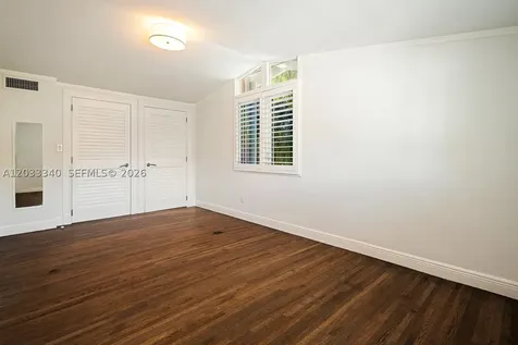 669 S Mashta Drive Key Biscayne FL 33149