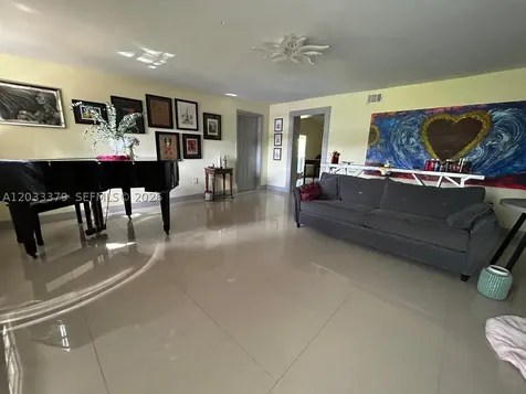 12098 SW 197th Avenue Miami FL 33196