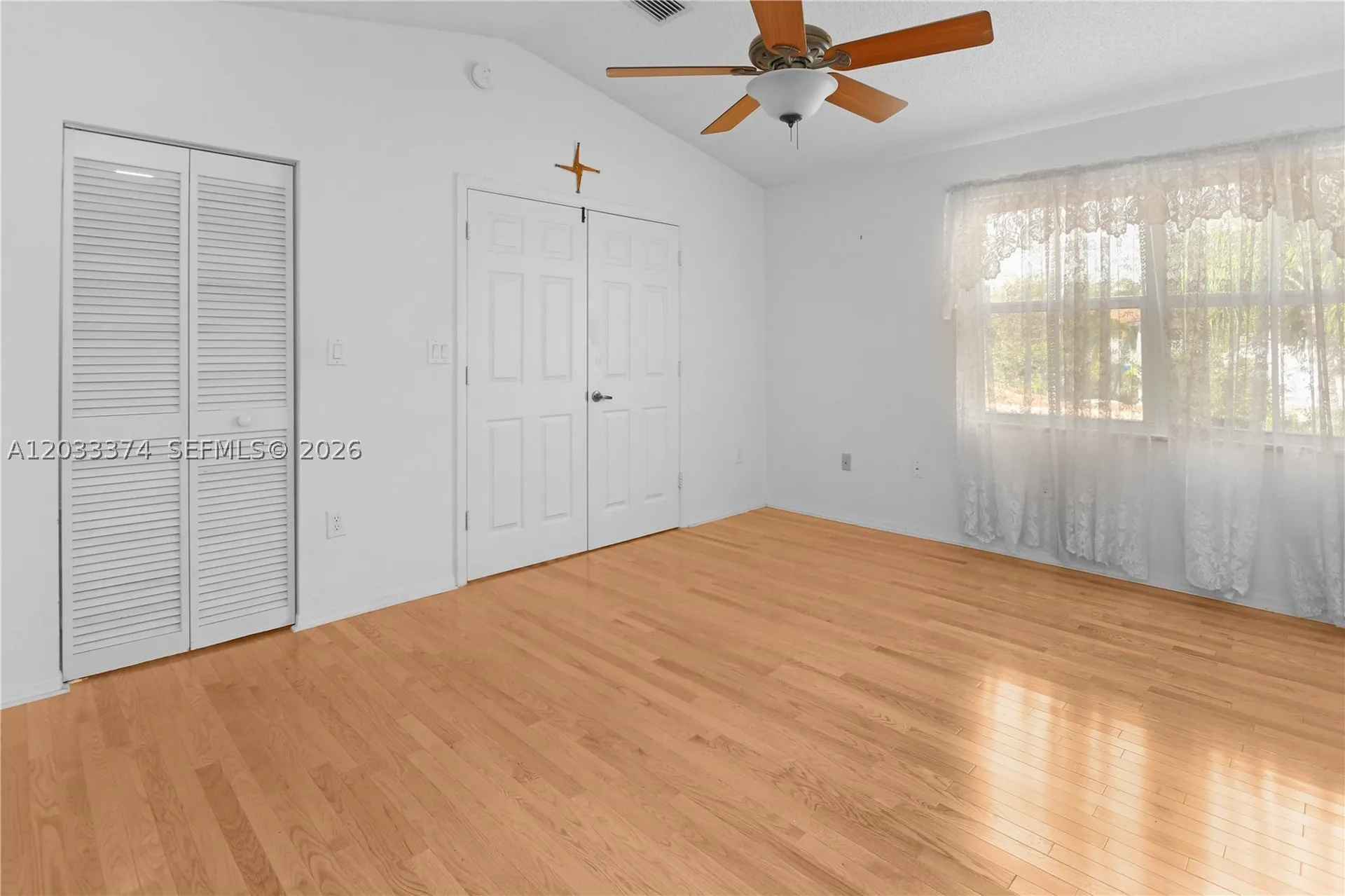 1521 Seagrape Way Hollywood FL 33019