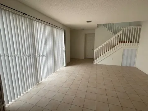 1521 Seagrape Way Hollywood FL 33019